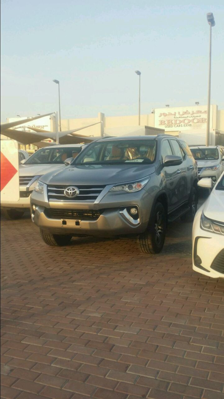 Toyota Fortuner - Image 3