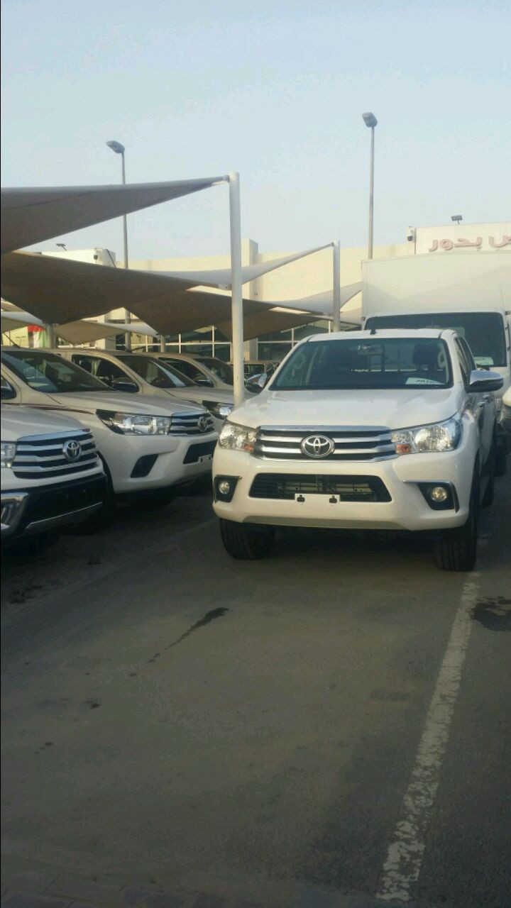Toyota Hilux - Image 4