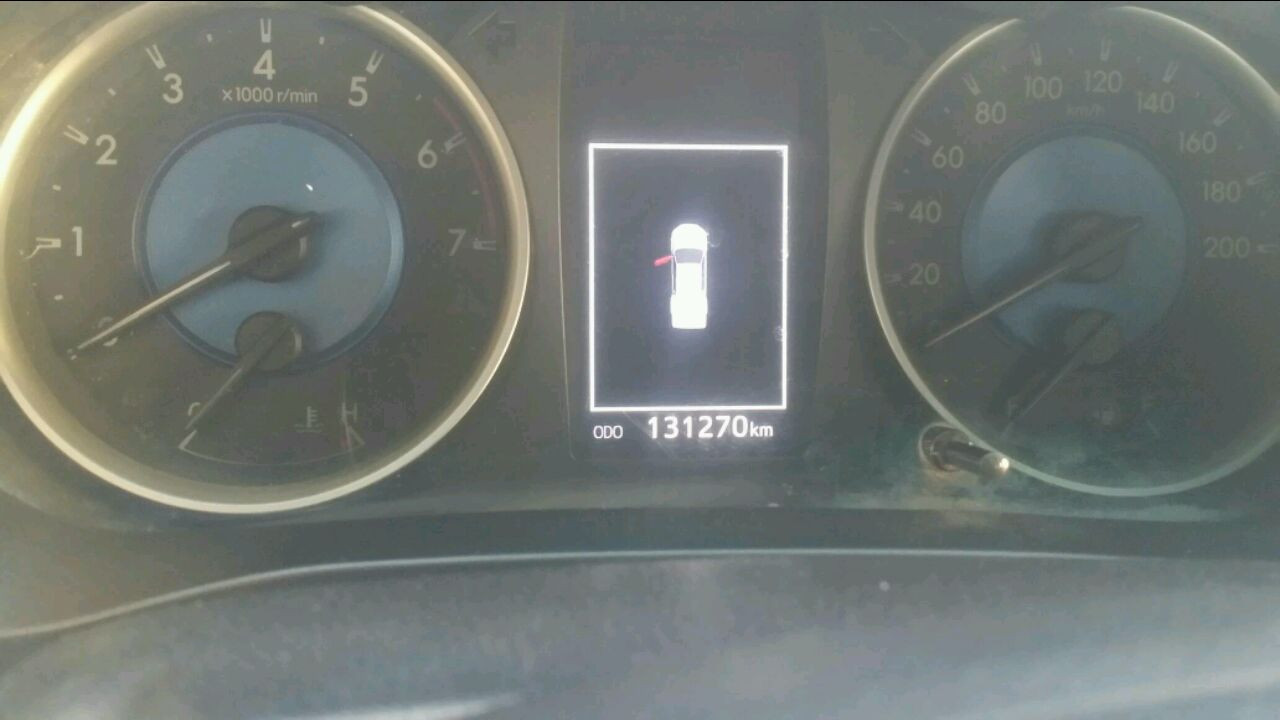 Toyota Hilux - Image 4