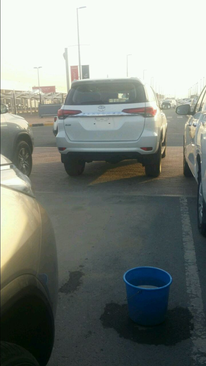 Toyota Fortuner - Image 7