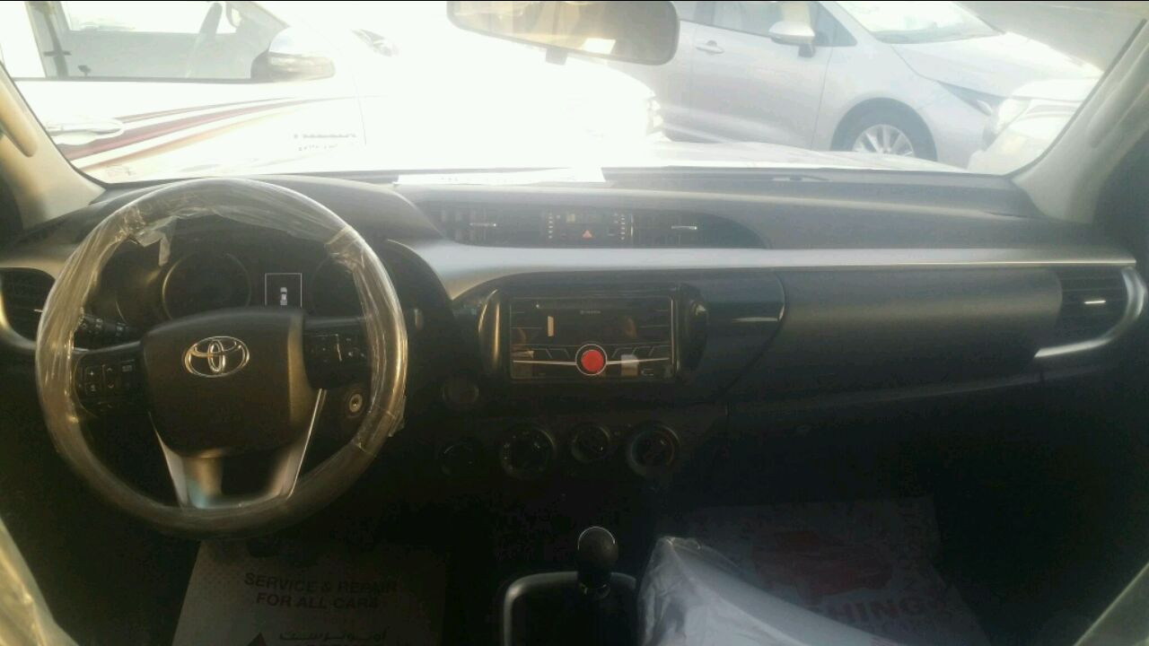 Toyota Hilux - Image 3
