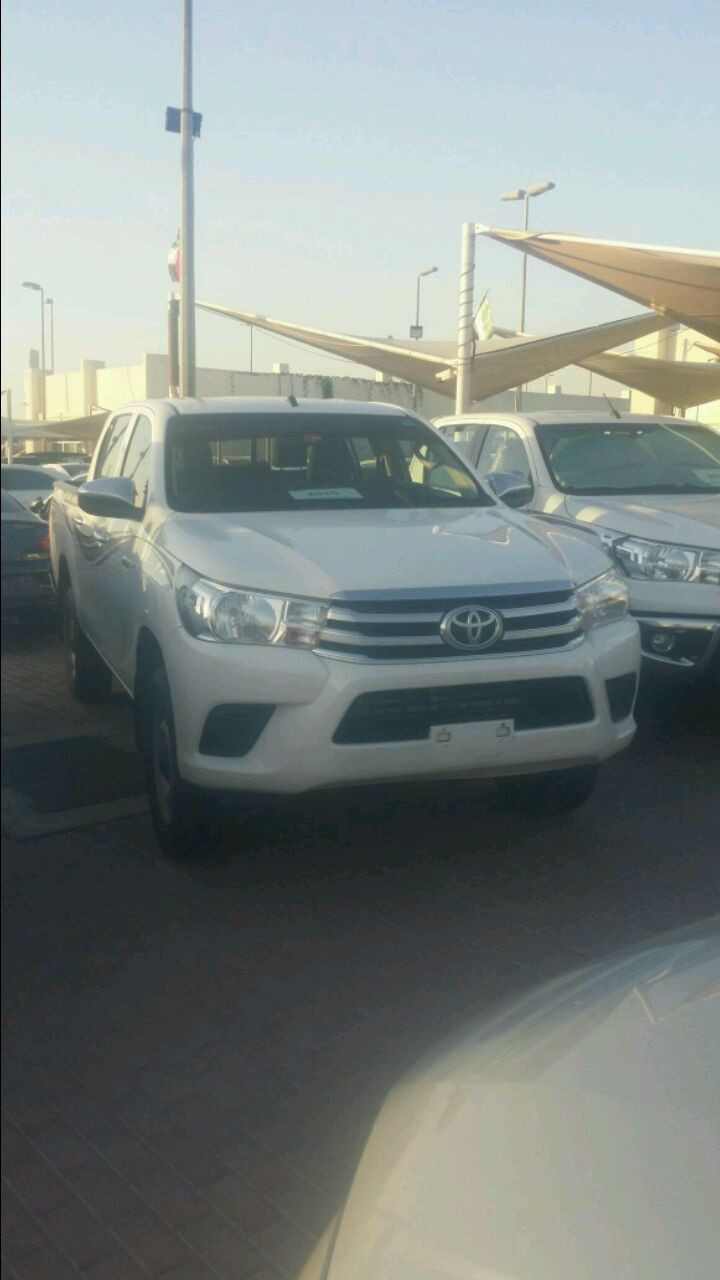 Toyota Hilux - Image 4