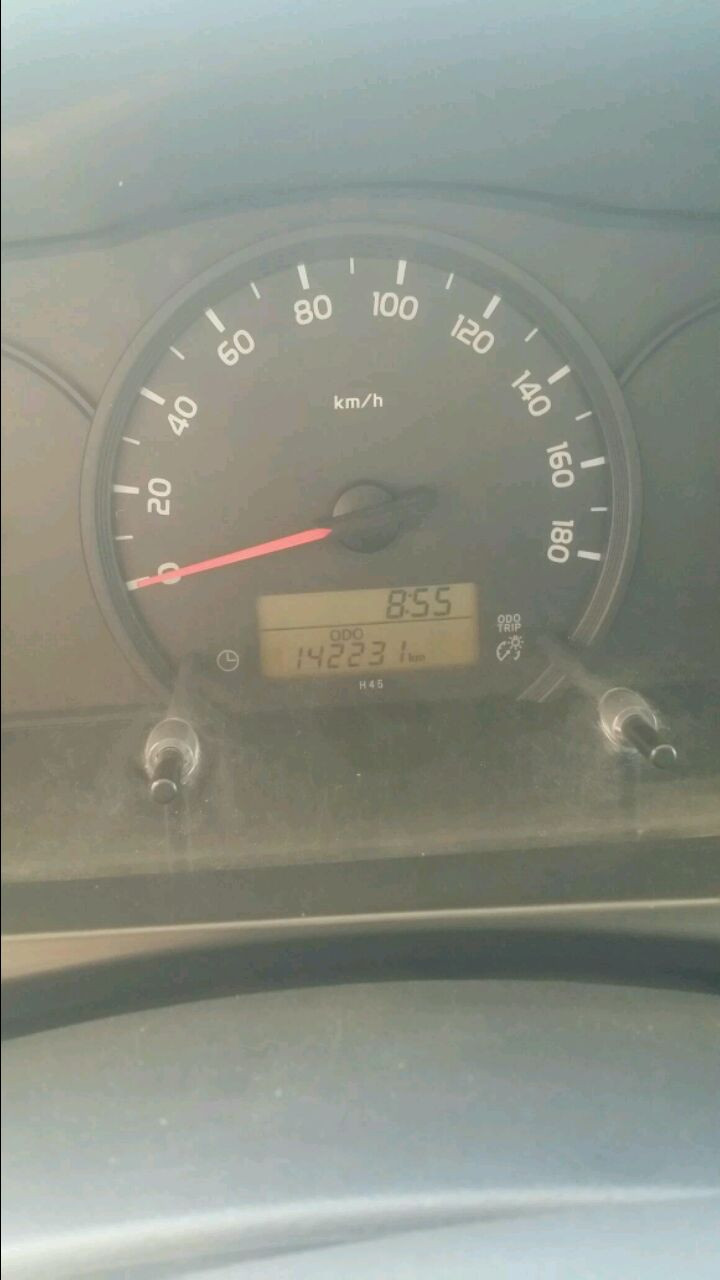 Toyota Hiace - Image 7
