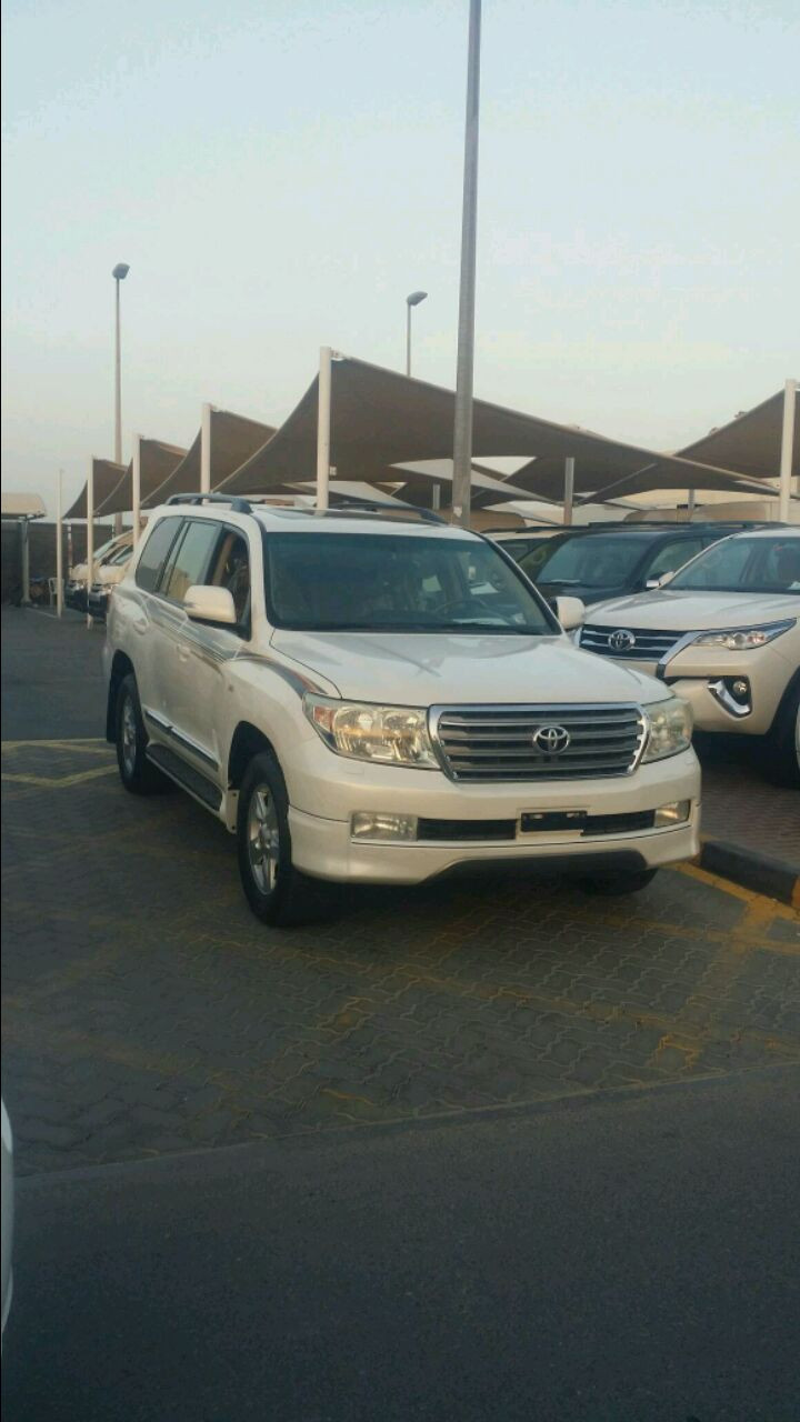 Toyota Land Cruiser - Image 4