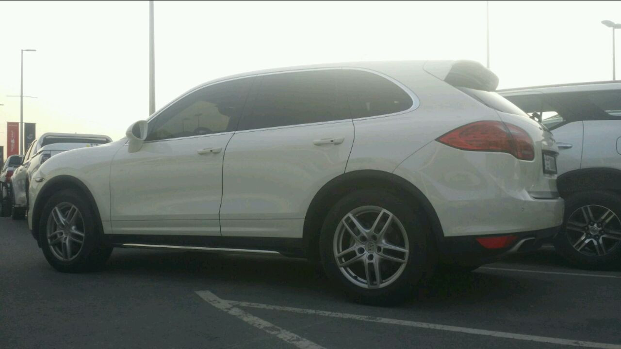 Porsche Cayenne - Image 6