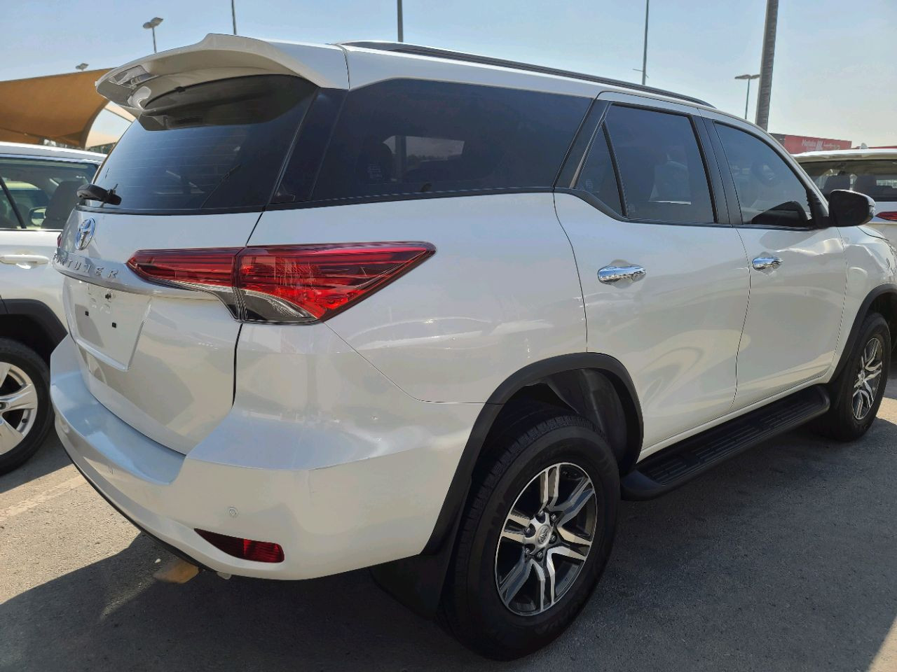 Toyota Fortuner - Image 6