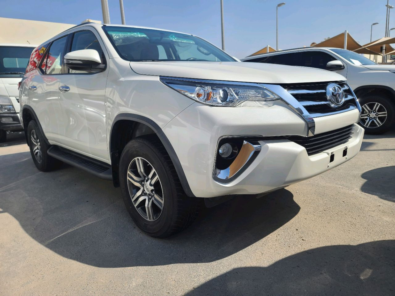 Toyota Fortuner - Image 4