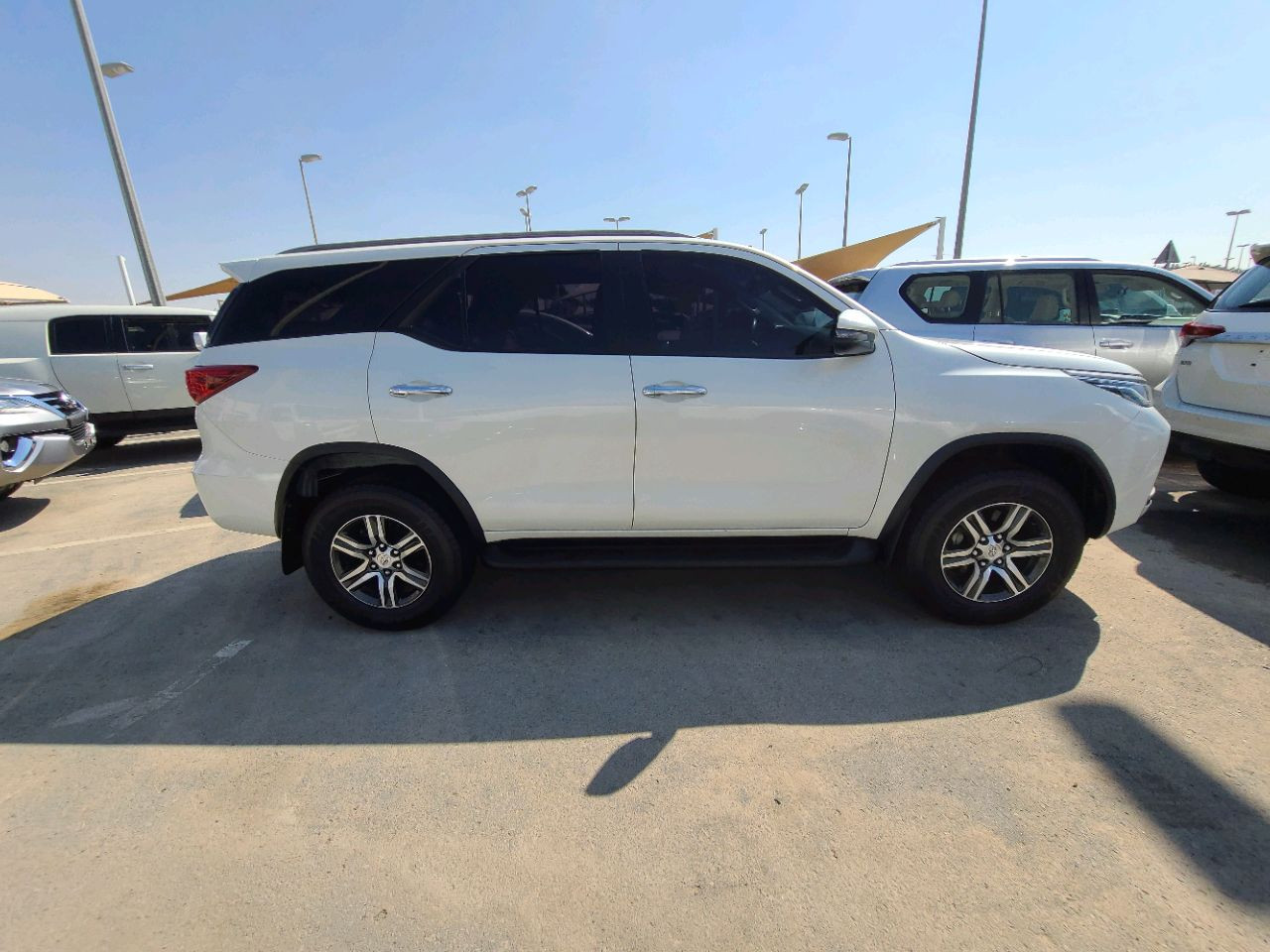 Toyota Fortuner - Image 7