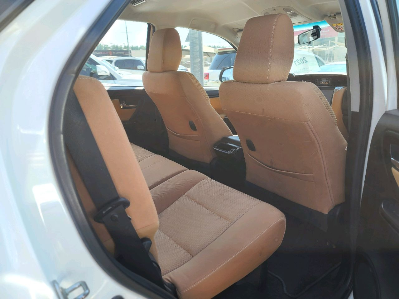 Toyota Fortuner - Image 6