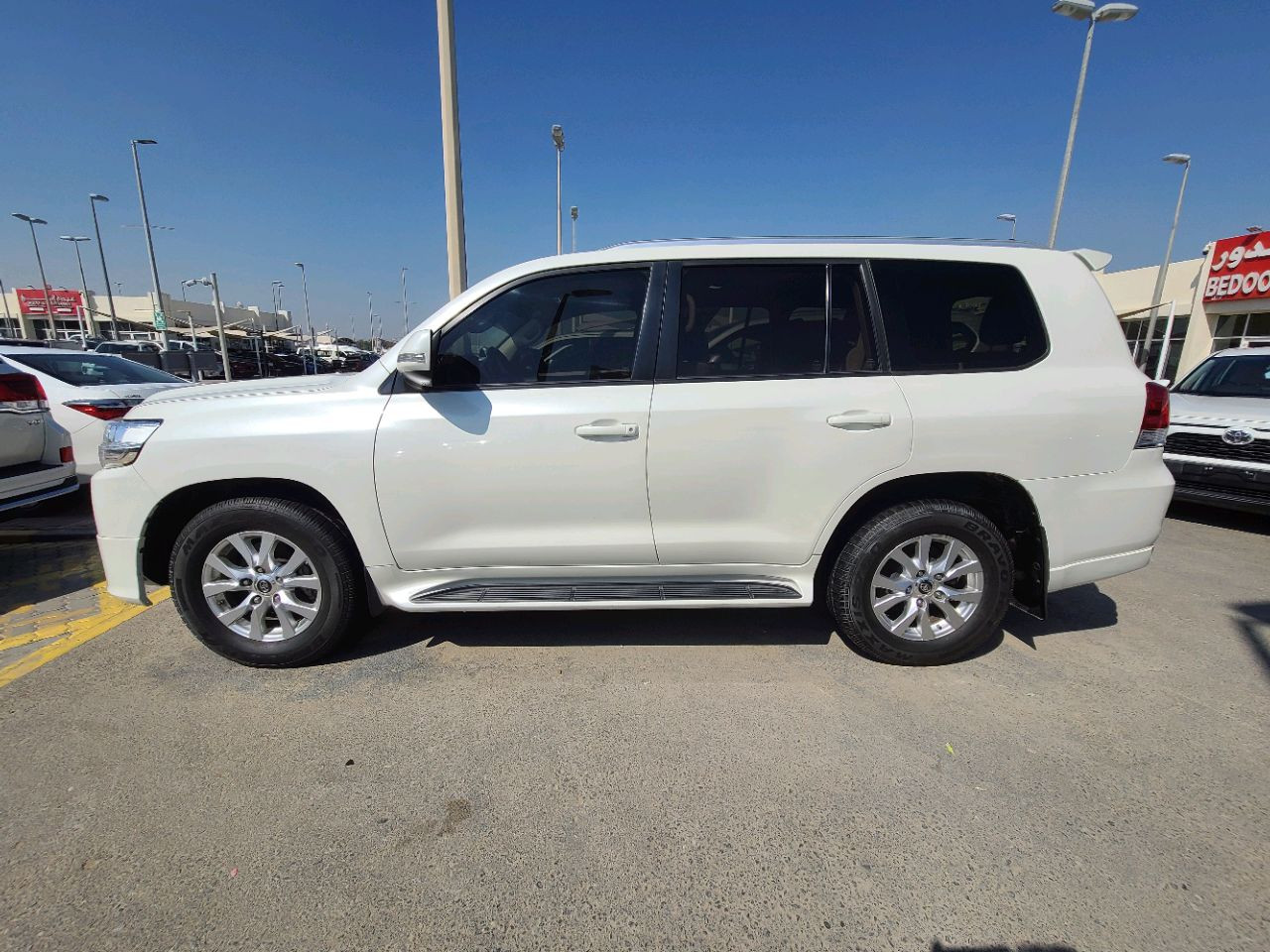 Toyota Land Cruiser - Image 5