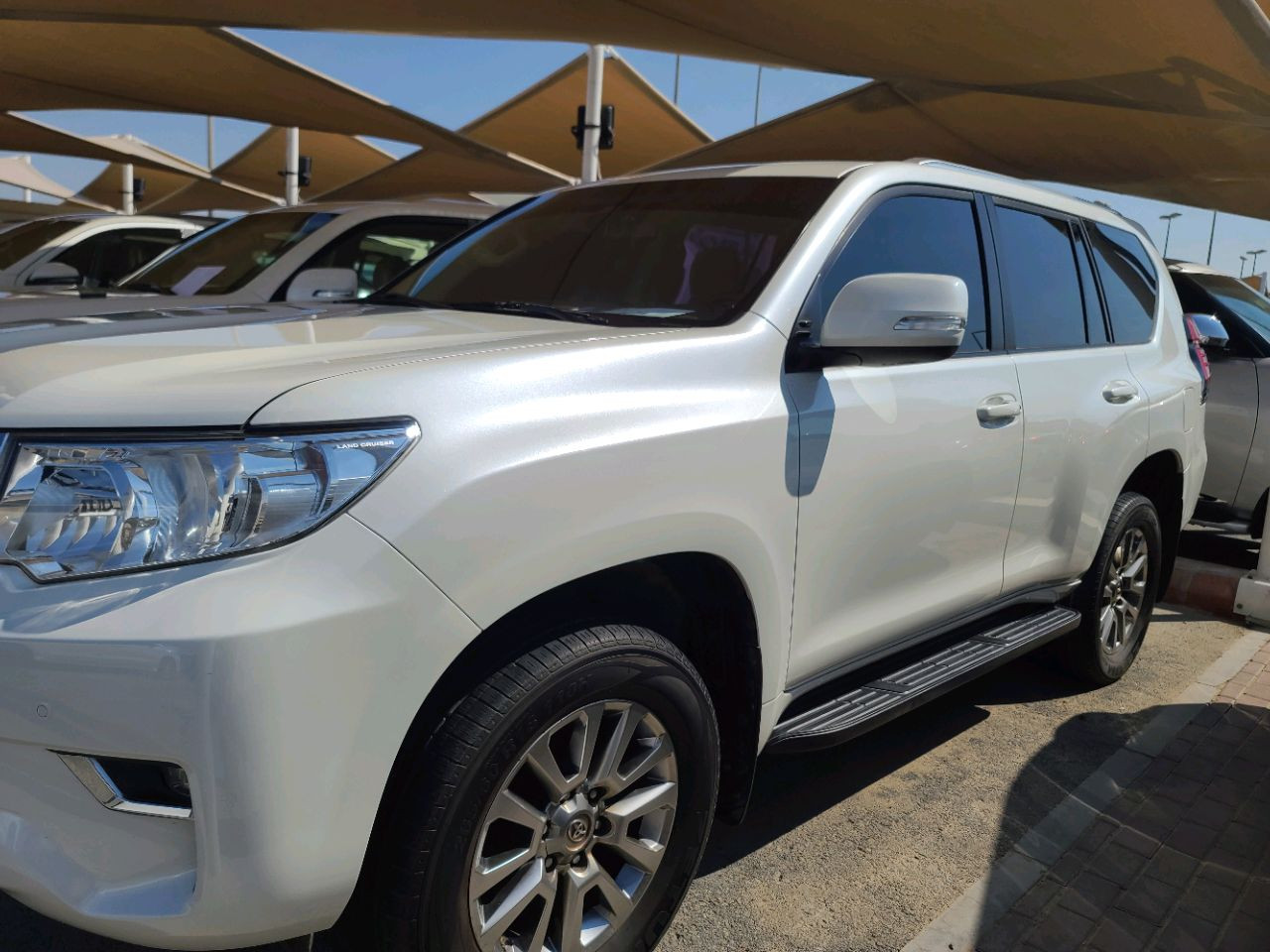 Toyota Prado - Image 10