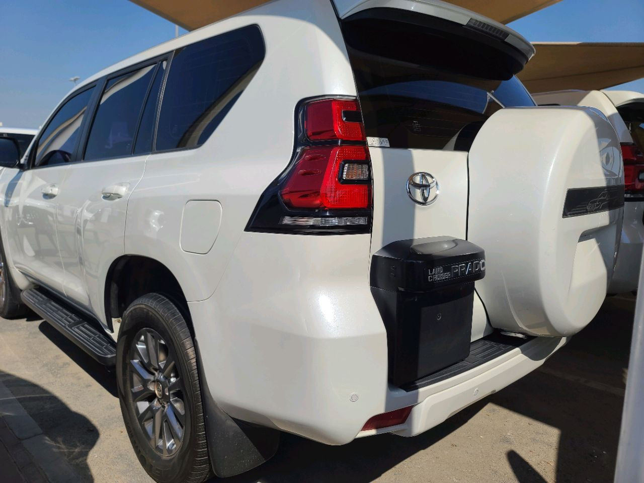 Toyota Prado - Image 8