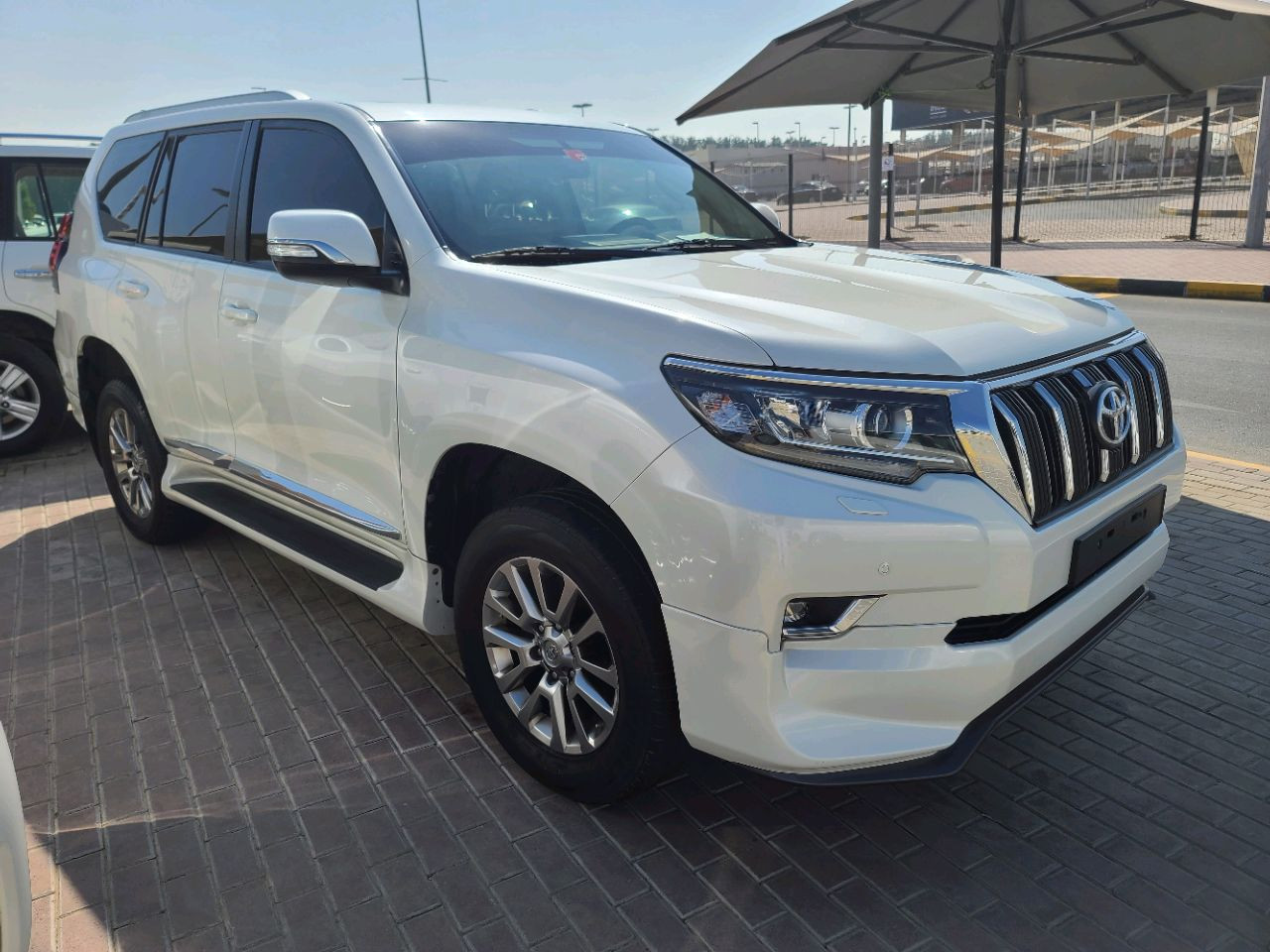 Toyota Prado - Image 8