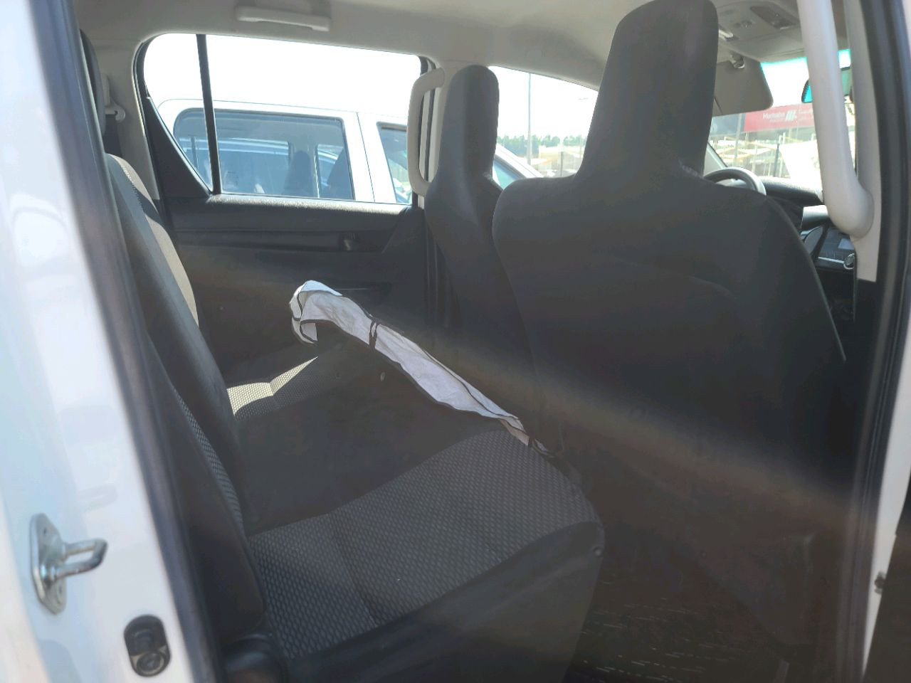 Toyota Hilux - Image 4