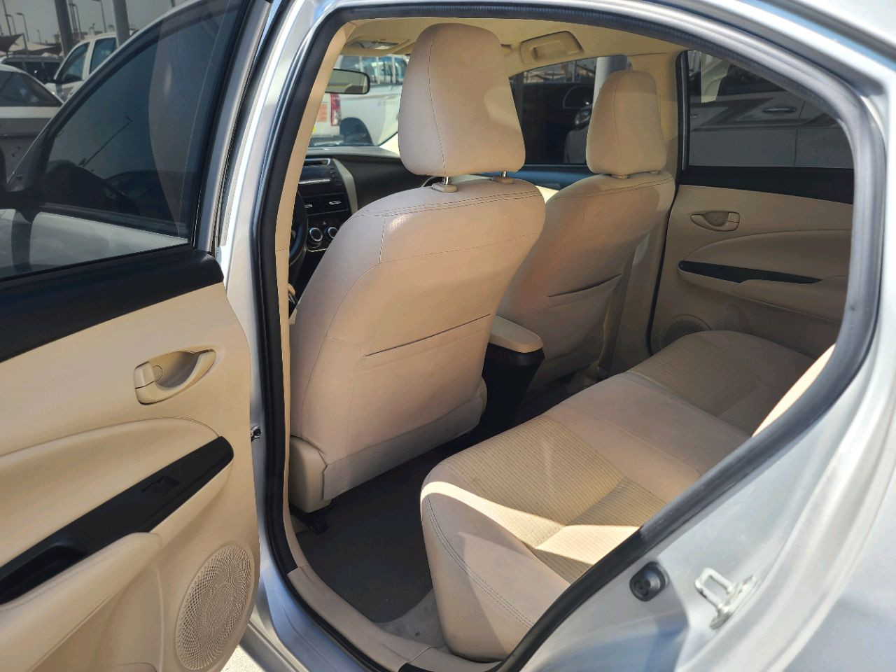 Toyota Yaris - Image 5