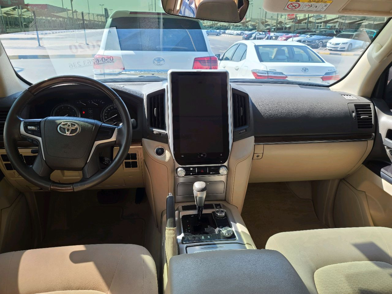 Toyota Land Cruiser - Image 8