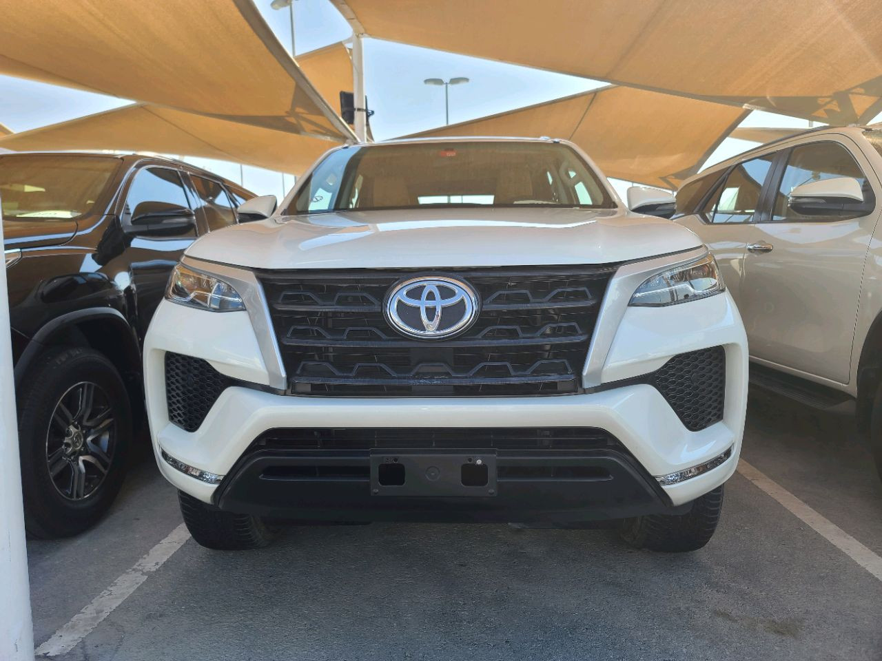 Toyota Fortuner - Image 3