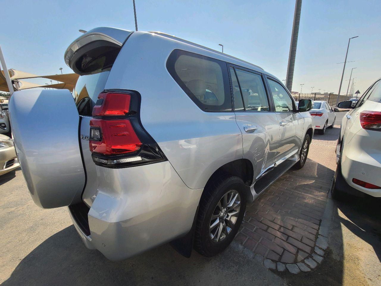 Toyota Prado - Image 5