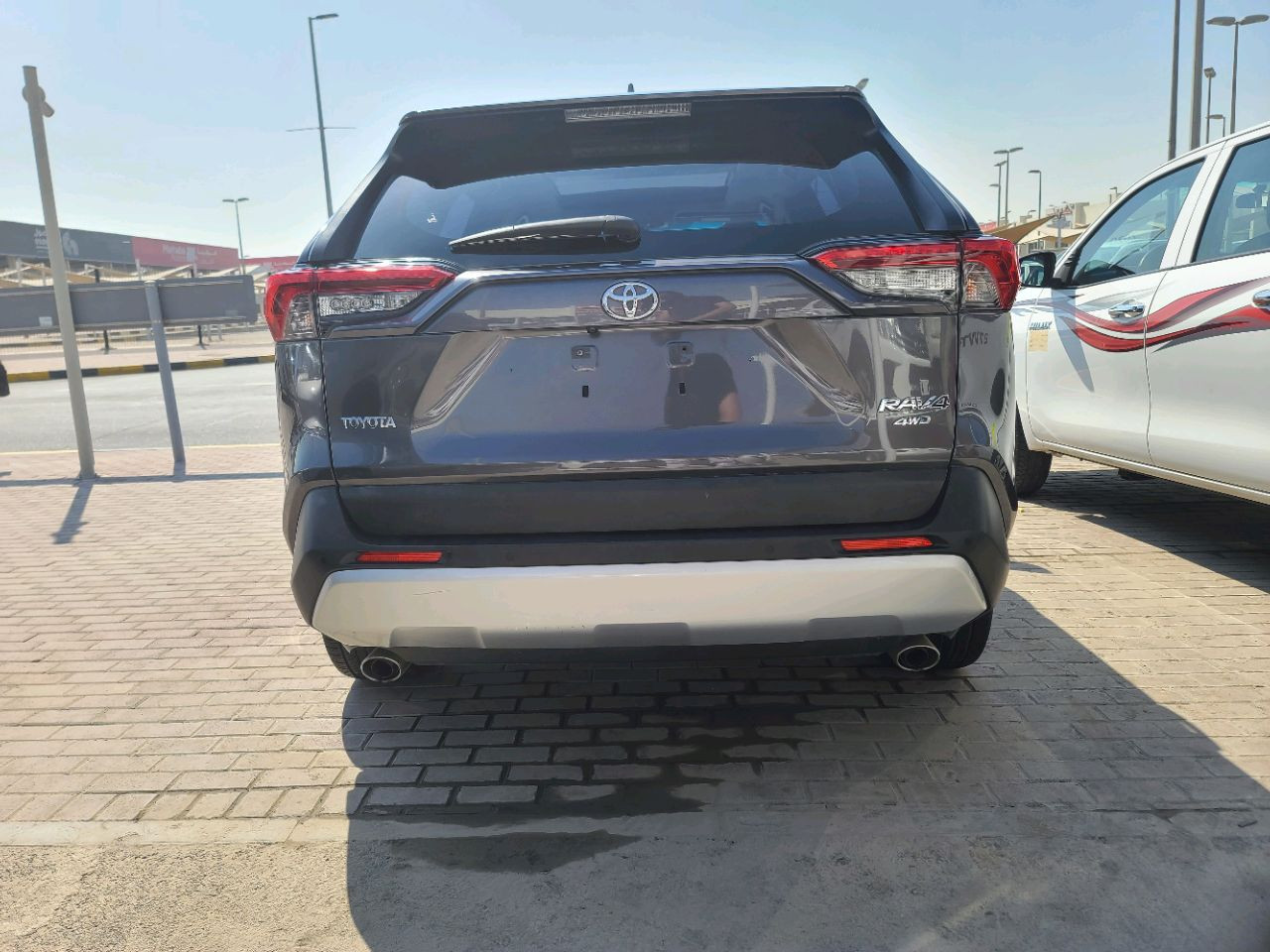 Toyota Previa - Image 6