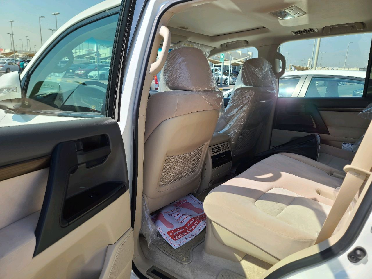 Toyota Land Cruiser - Image 5
