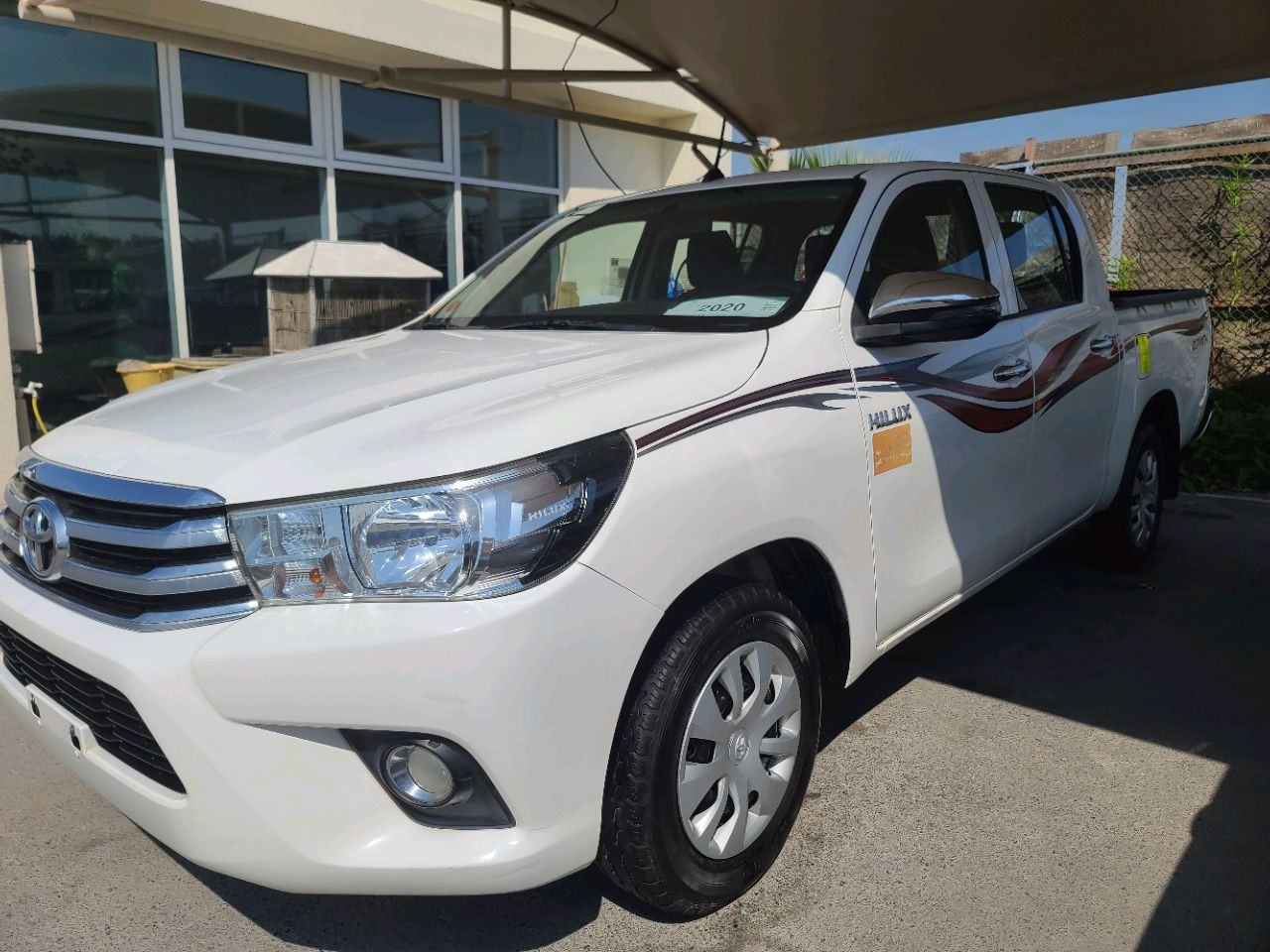 Toyota Hilux - Image 5