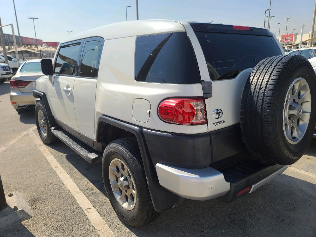 Toyota FJ Cruiser - Image 3