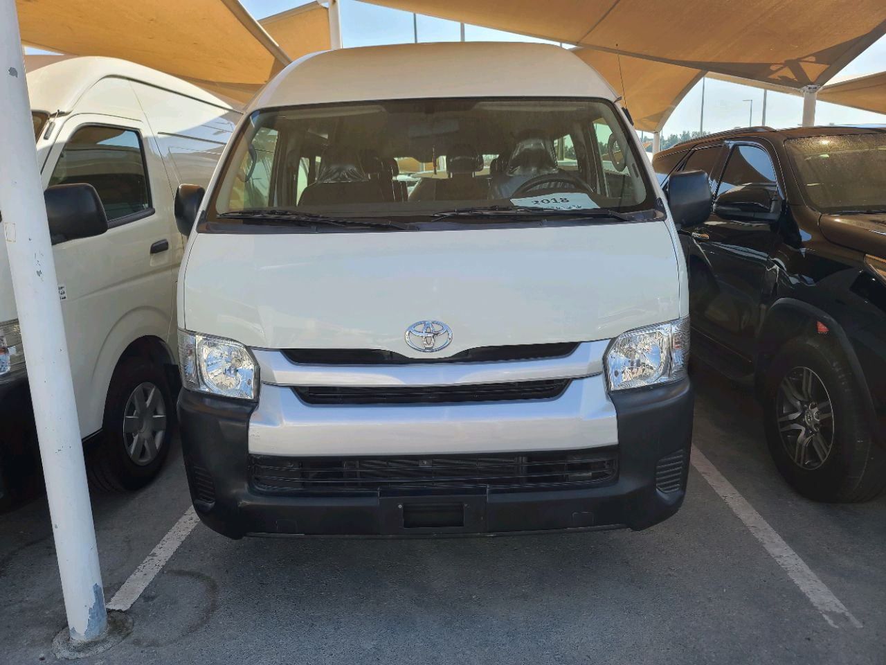 Toyota Hiace - Image 9