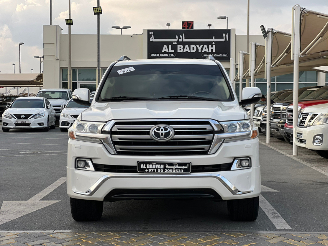 Toyota Land Cruiser - Image 9