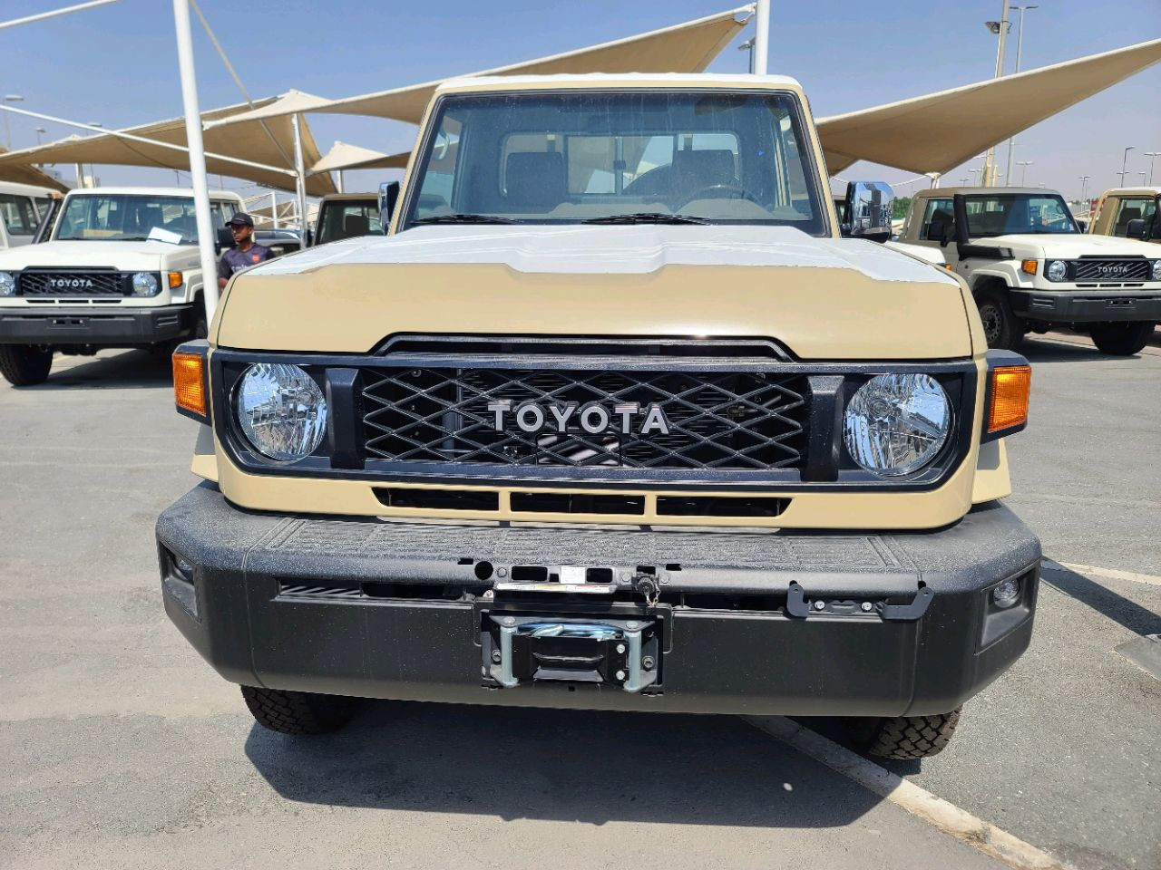 Toyota Land Cruiser - Image 2