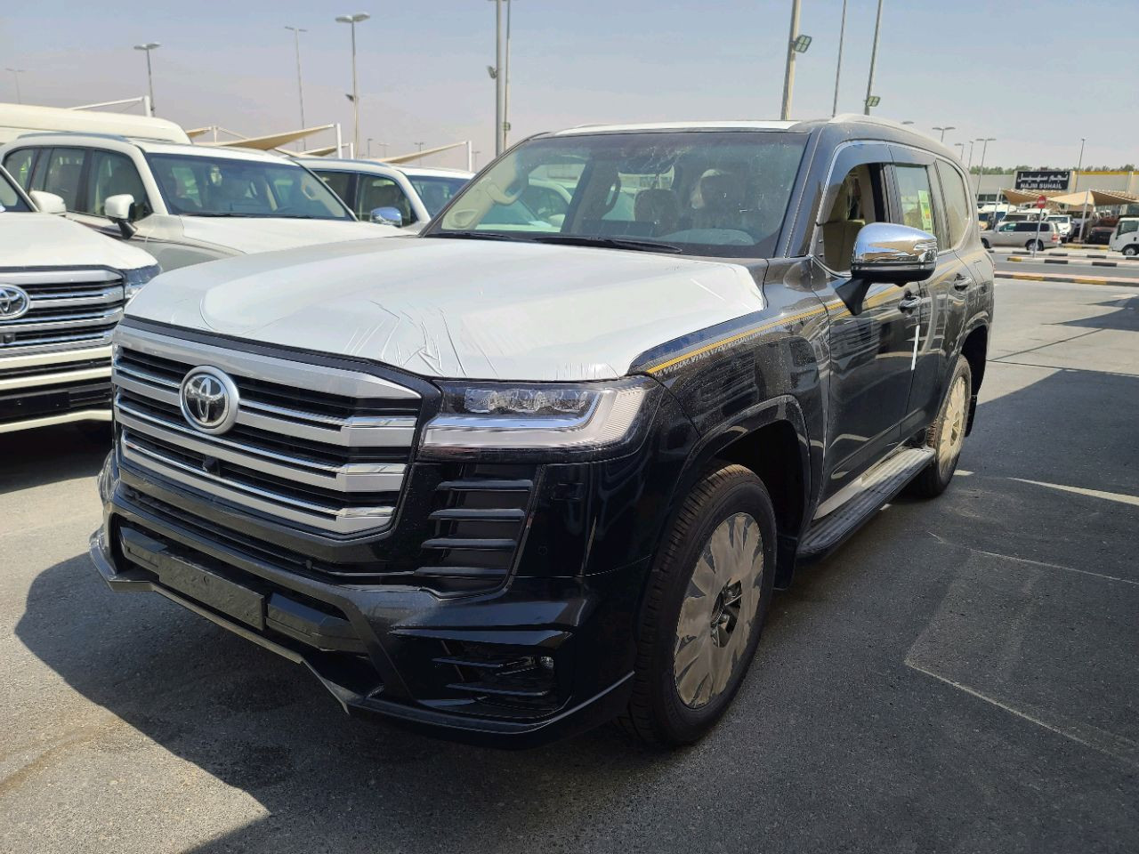 Toyota Land Cruiser - Image 21