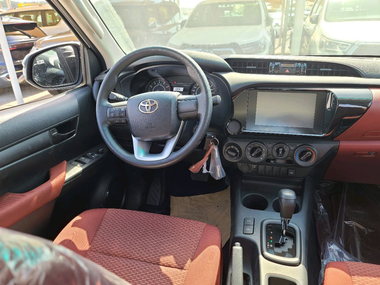 Toyota Hilux - Image 4