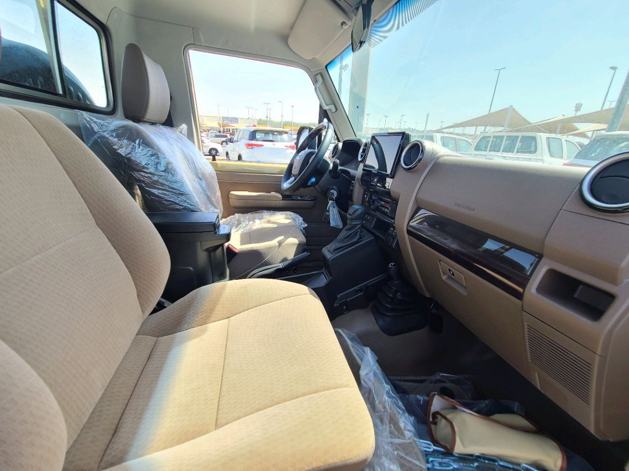 Toyota Land Cruiser - Image 3