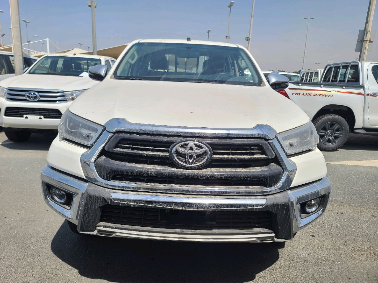 Toyota Hilux - Image 8