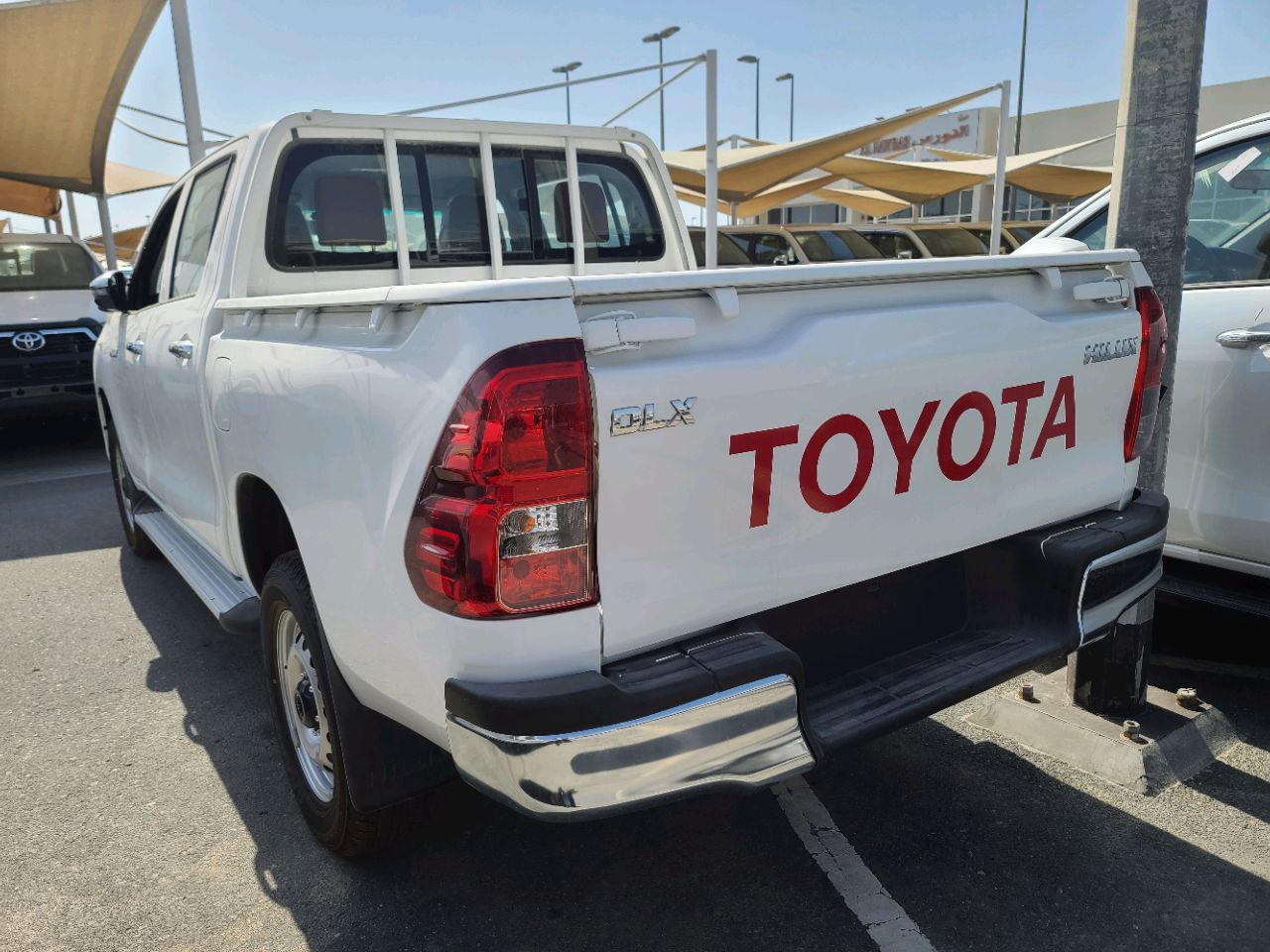 Toyota Hilux - Image 6