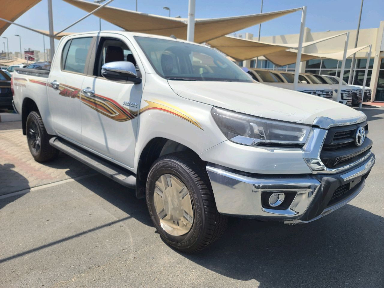 Toyota Hilux - Image 2