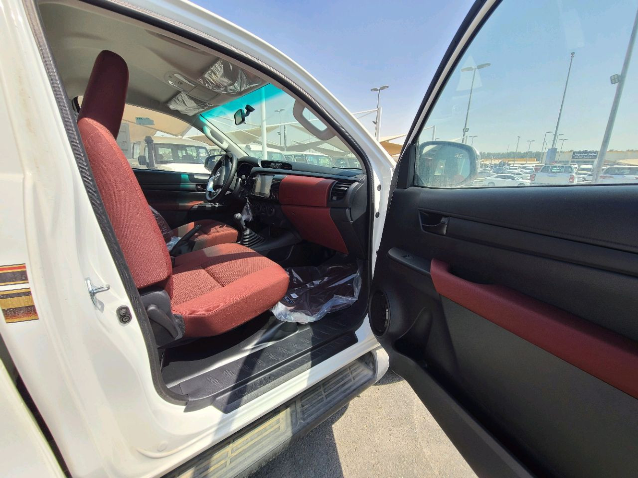 Toyota Hilux - Image 5
