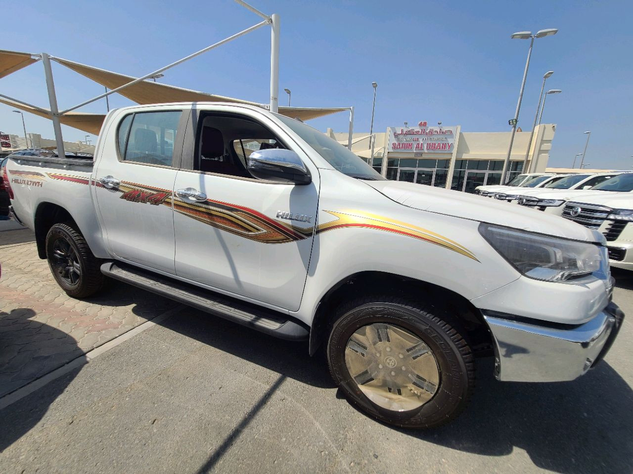 Toyota Hilux - Image 6