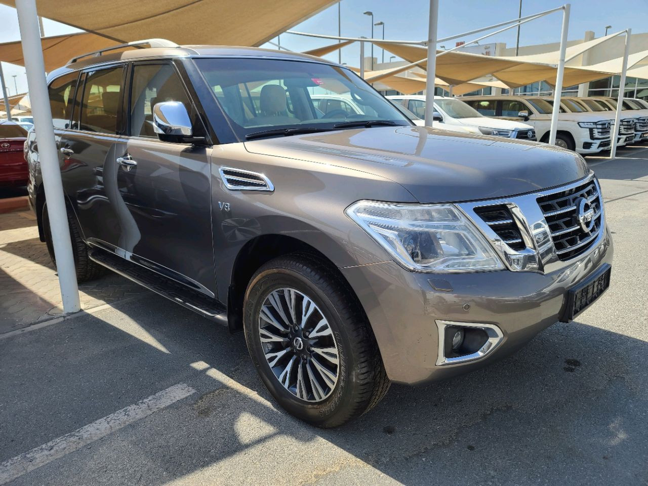 Nissan Patrol - Image 15