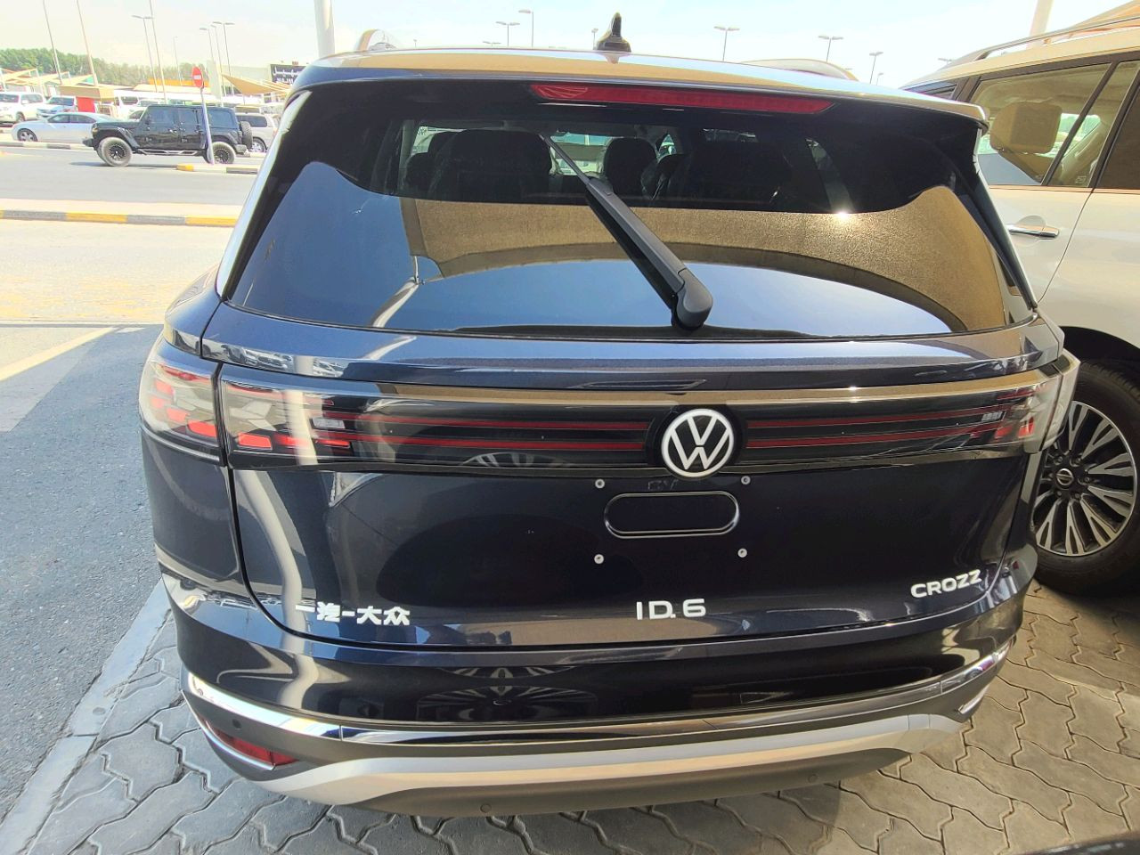 Volkswagen ID 6 - Image 10