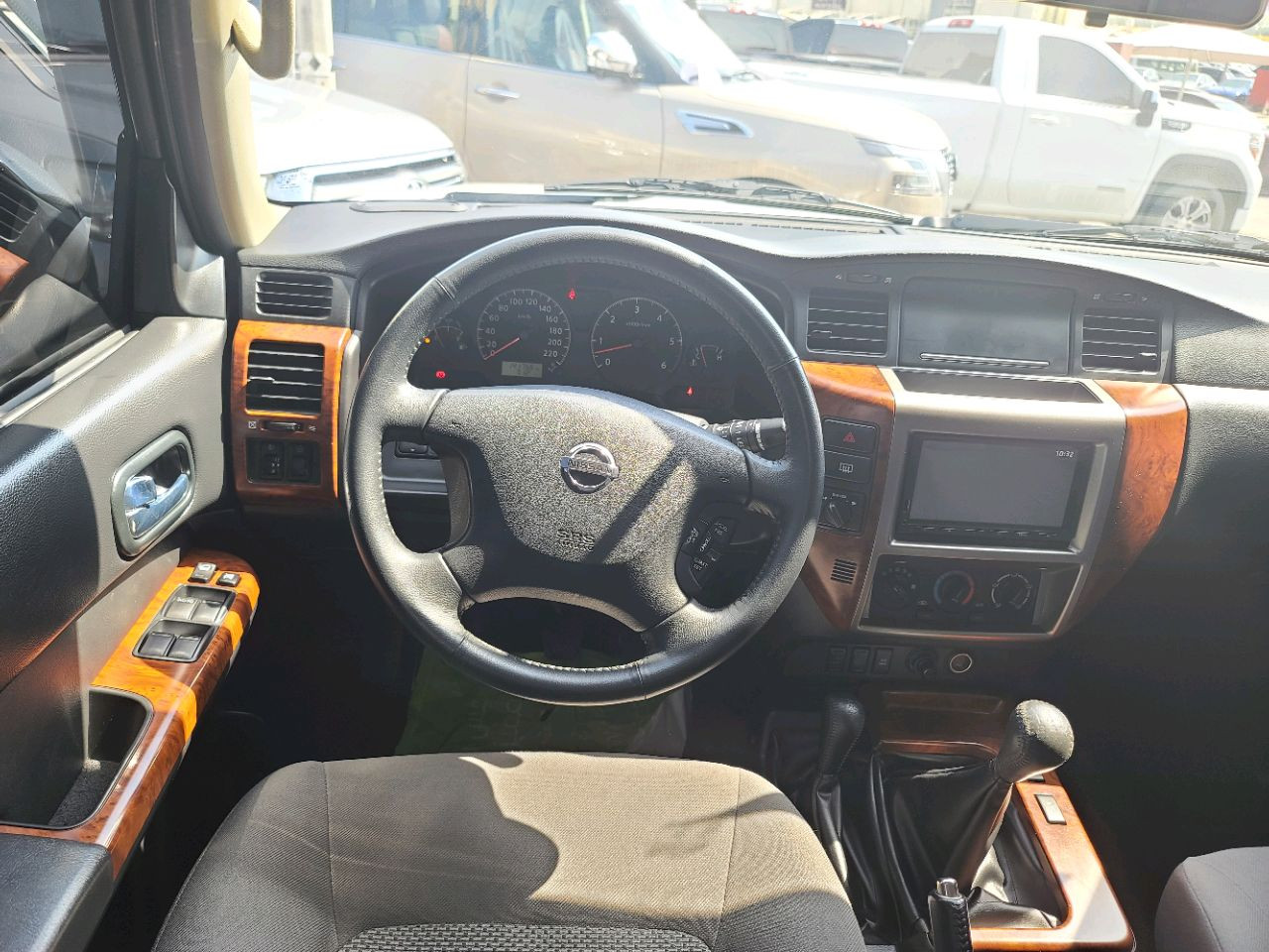 Nissan Safari - Image 8
