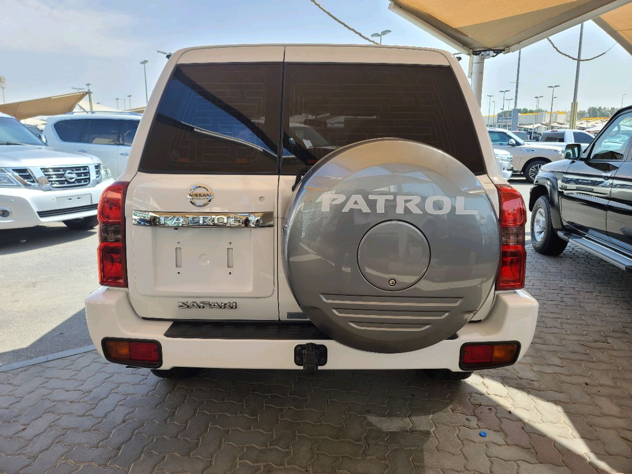 Nissan Safari - Image 9