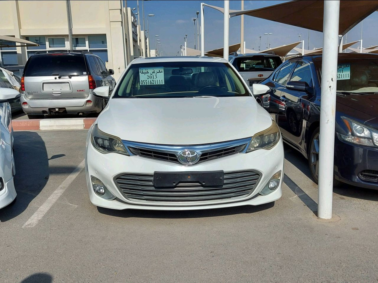 Toyota Avalon - Image 5