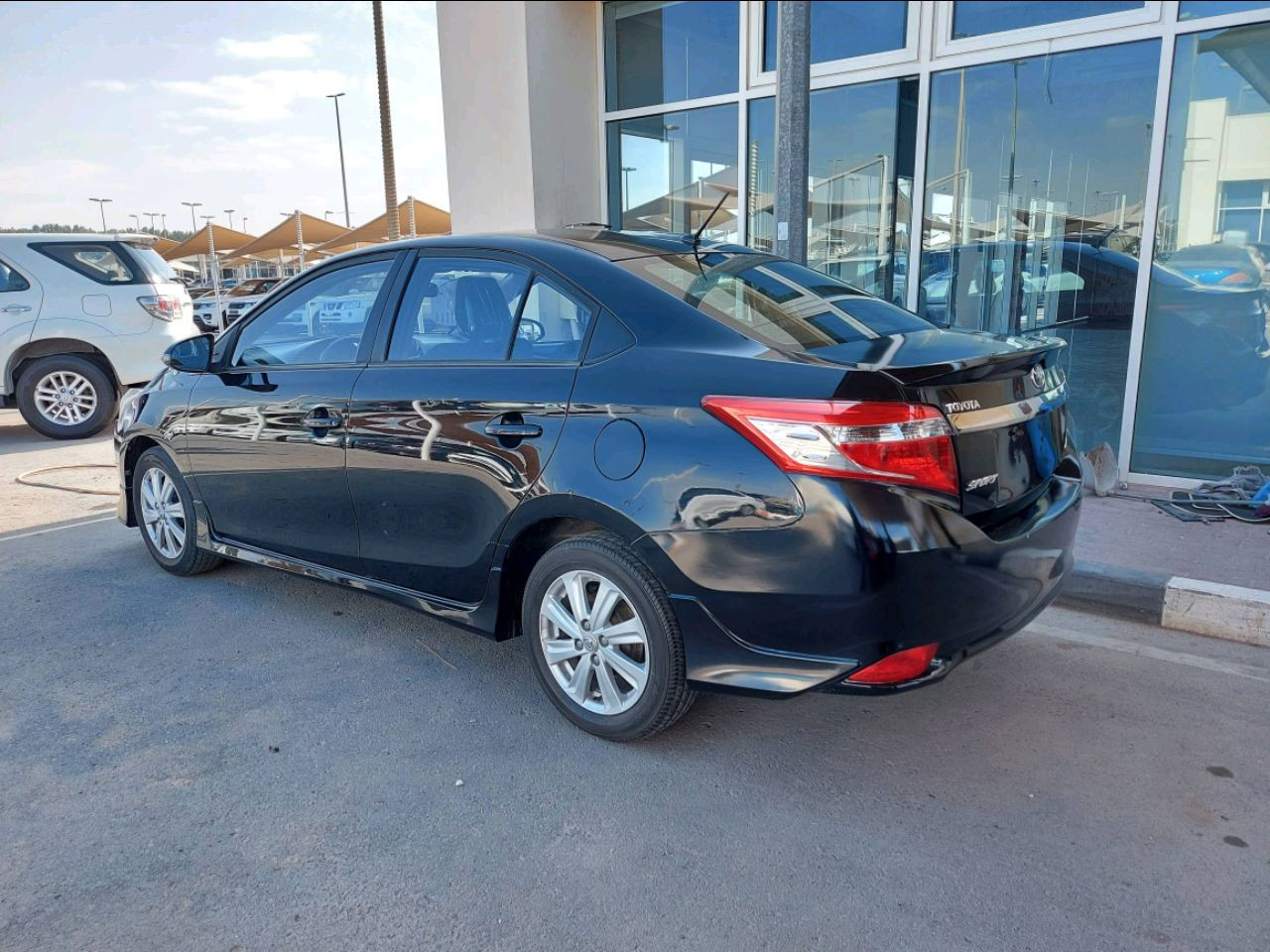 Toyota Yaris - Image 3