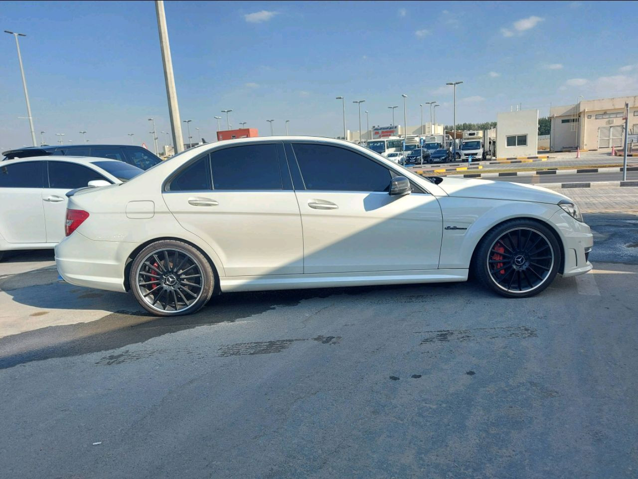 Mercedes Benz C-Class - Image 4