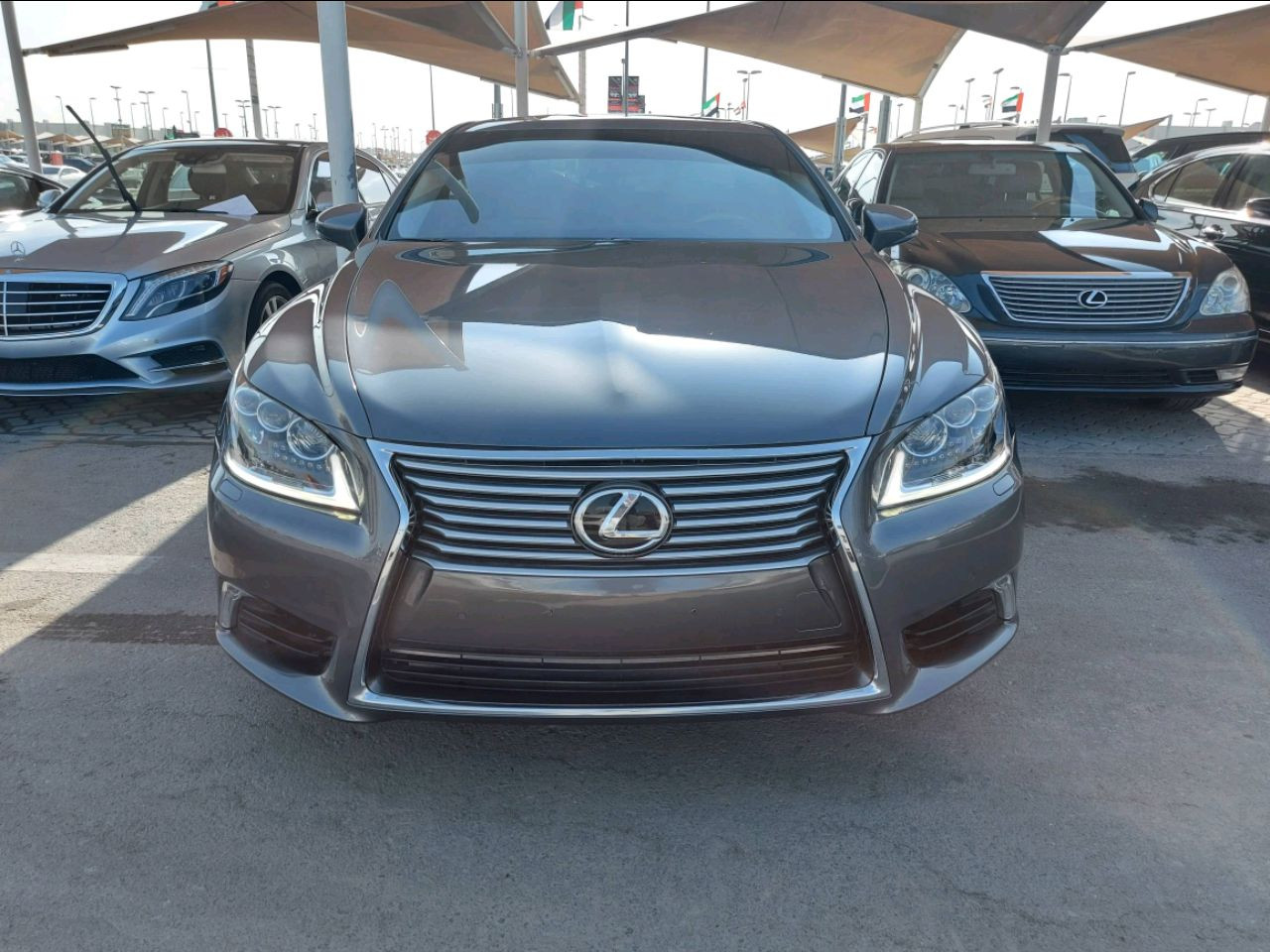 Lexus LS-Series - Image 3