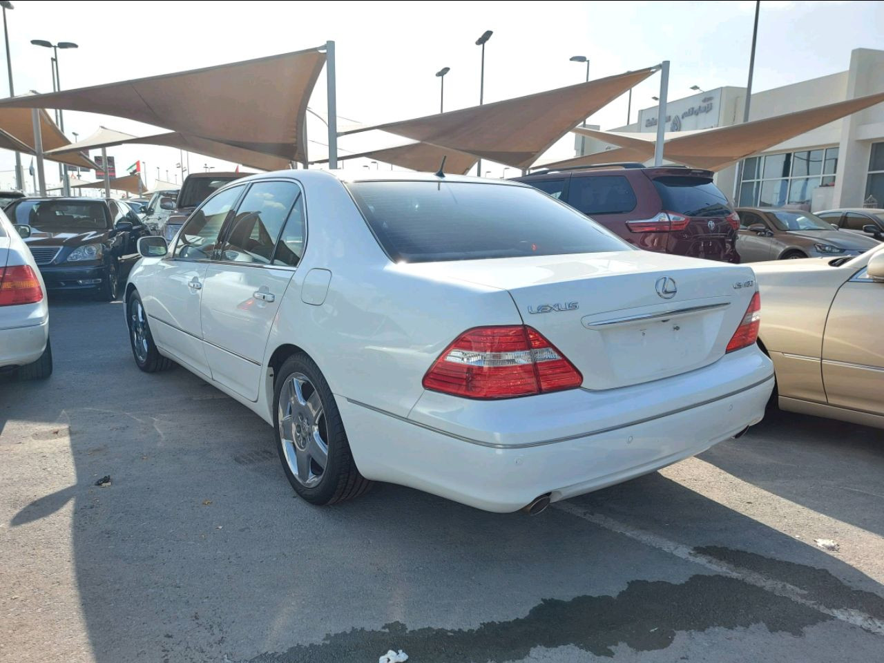Lexus LS-Series - Image 2