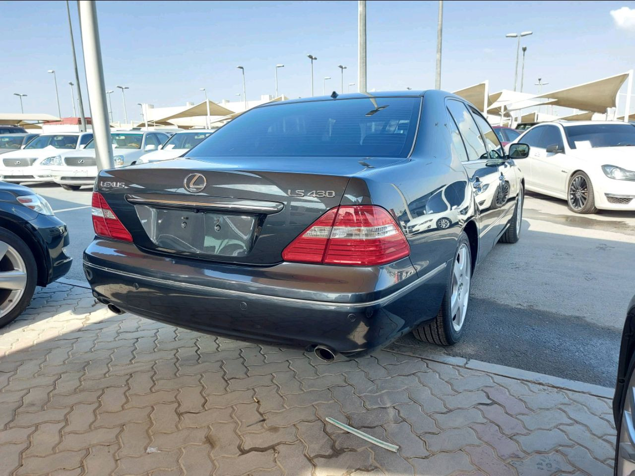 Lexus LS-Series - Image 4