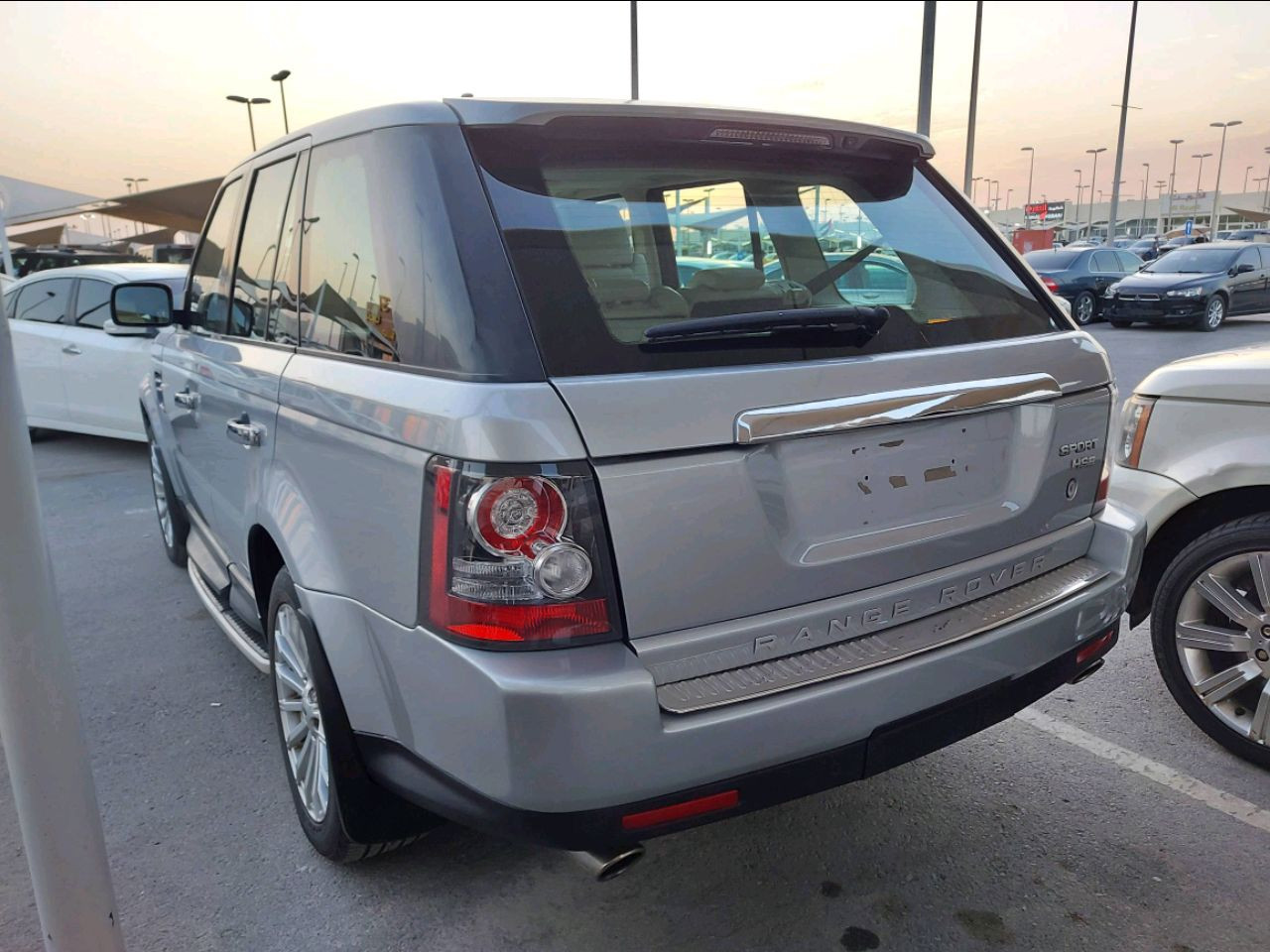 Range Rover HSE - Image 2