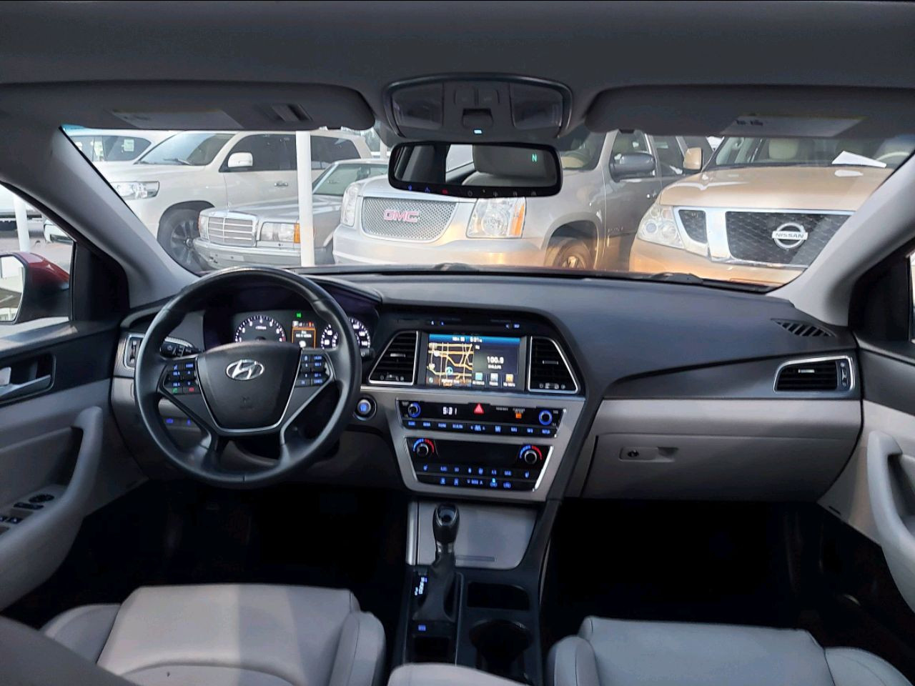 Hyundai Sonata - Image 3