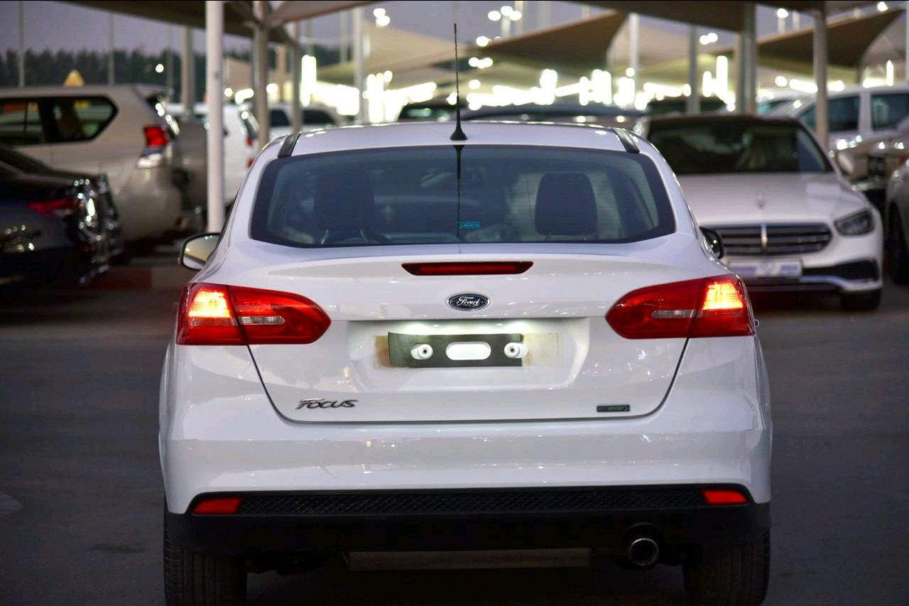 Ford Focus - Image 4